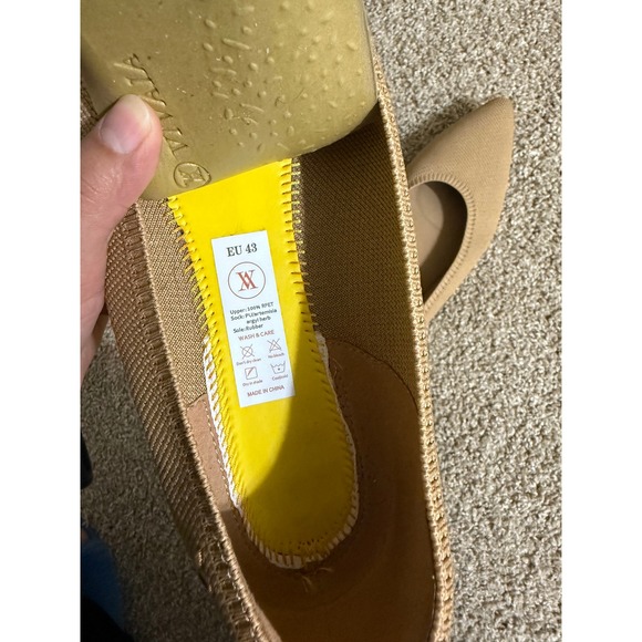 Vivaia Women's Aria Pointed Toe Tan Ballet Flats Size 11 Preppy - Picture 6 of 7